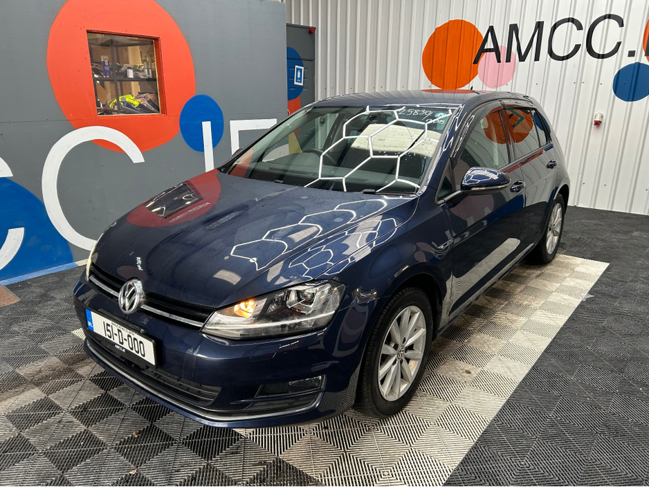 2015 Volkswagen Golf - image 6