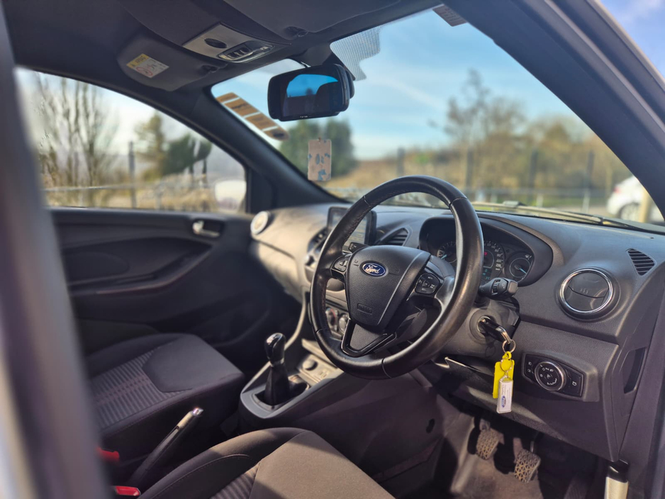 2019 Ford Ka + - image 10