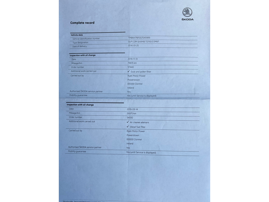 2016 Skoda Superb - image 16