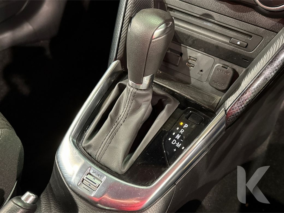 2017 Mazda Demio - image 13