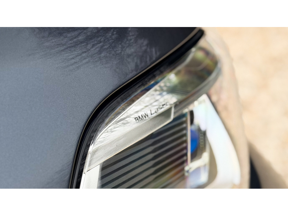 2021 BMW X5 - image 4