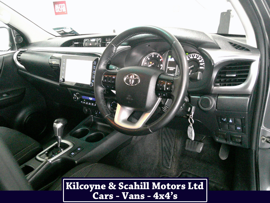 2021 Toyota Hilux - image 23