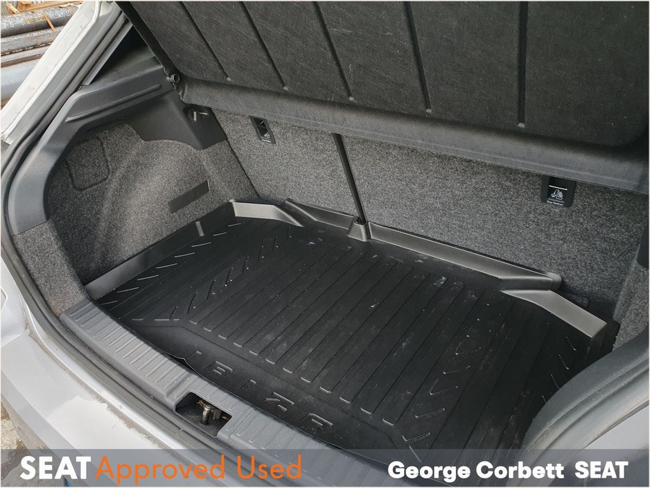 2024 SEAT Ibiza FR 1.0TSi 95hp (From €80 per week) €22,995