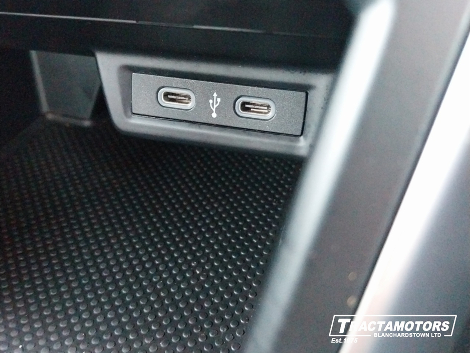 2024 Volkswagen Polo - image 30