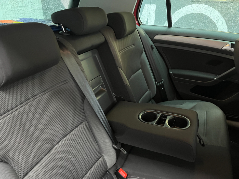 2016 Volkswagen Golf 2016 VOLKSWAGEN GOLF BLUEMOTION TE TSI CONFORT LINE 1.2 AUTOMATIC / CRUISE CONTROL / REVERSE CAMERA / PADDLE SHIFTERS