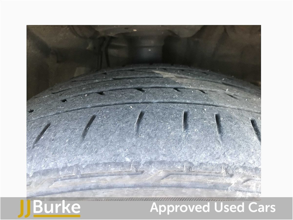 2023 Toyota C-HR - image 15