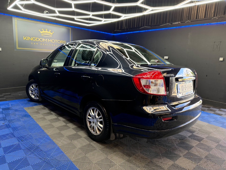 2010 Suzuki SX4 - image 12