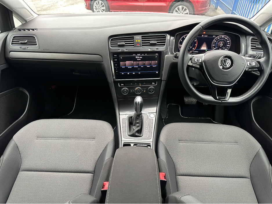 2018 Volkswagen Golf 1.2 TSI DSG Highspec €18,950