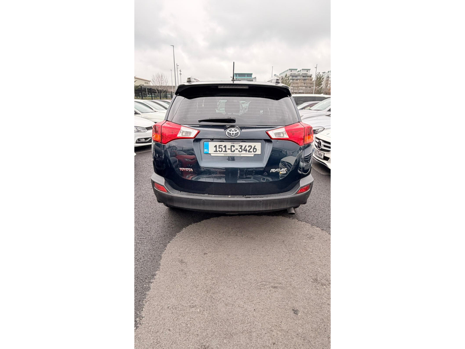 2015 Toyota Rav4 - image 10