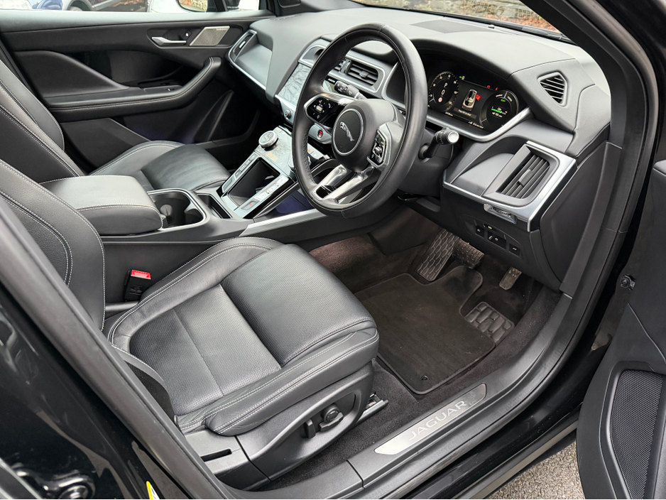 2024 Jaguar I-Pace 2 YEAR AA PLATINUM WARRANTY//R-DYNAMIC EV400 BLACK EDITION//IMMACULATE THROUGHOUT//PANORAMIC ROOF//SIMI AND AA DEALER €39,950