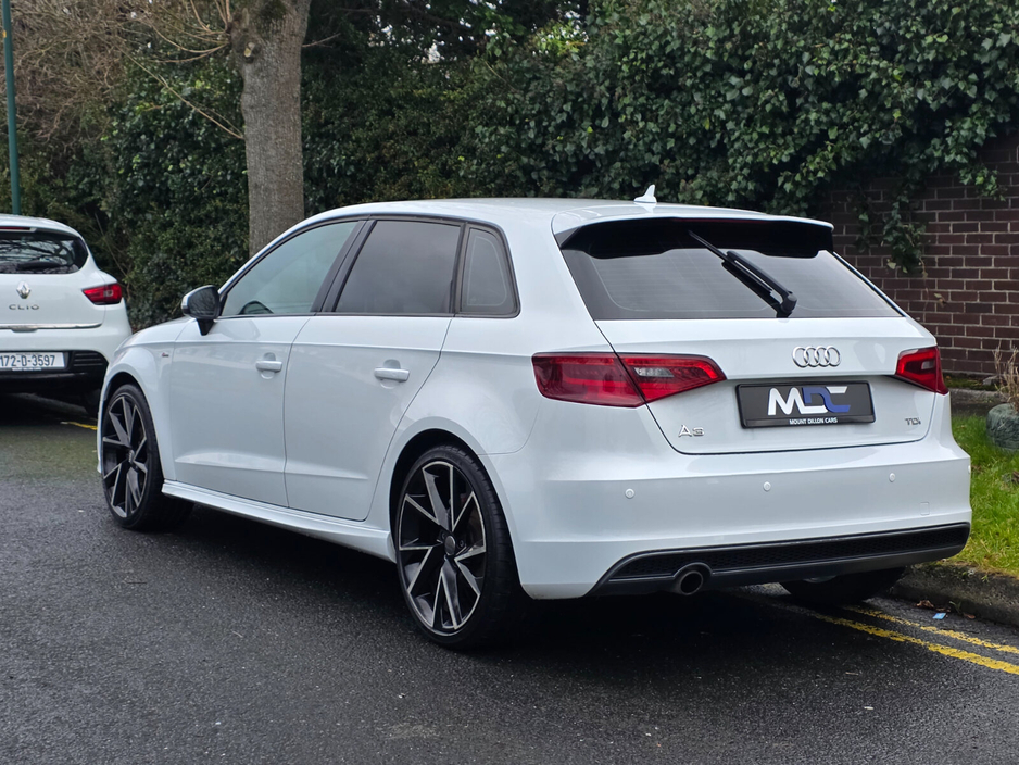 2015 Audi A3 1.6 TDI S LINE €9,995