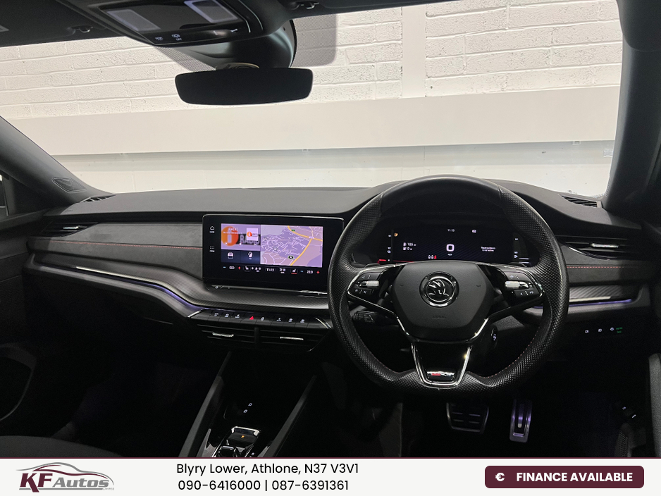 2023 Skoda Octavia - image 23