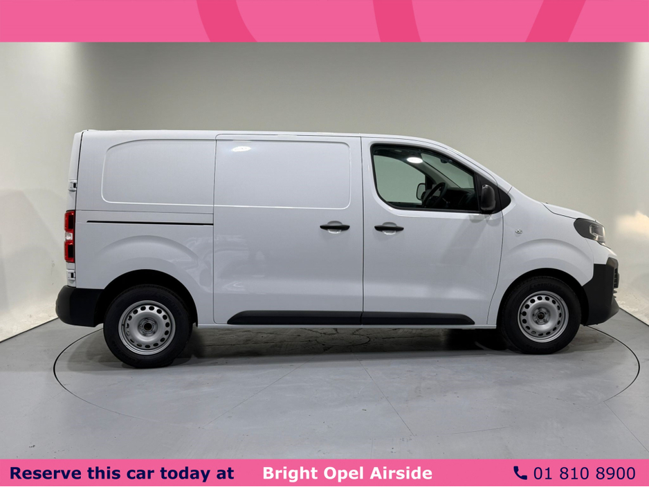 2026 Opel Vivaro 1.5 Diesel Komfort €34,950