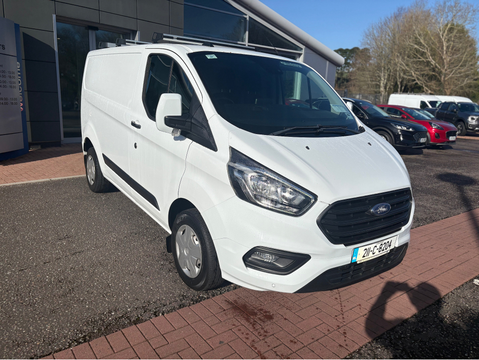 2021 Ford Transit Custom - image 3