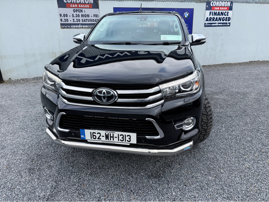 2016 Toyota Hilux - image 4