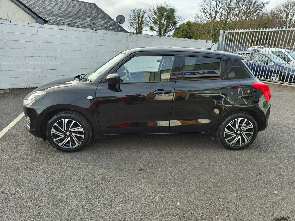 2023 Suzuki Swift - image 5