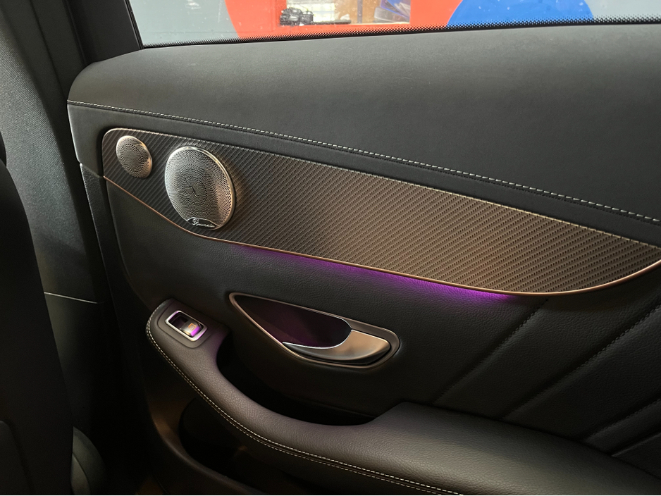 2020 Mercedes-Benz EQC - image 18