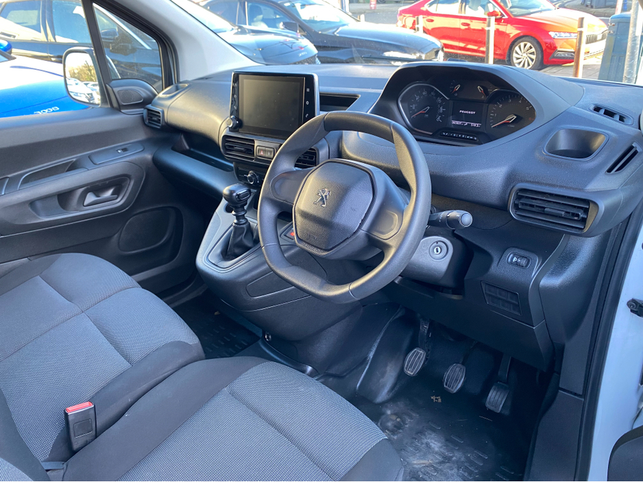 2022 Peugeot Partner Professional Premium 100 HDi €12,495