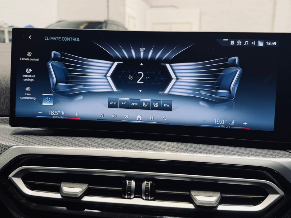 2024 BMW i4 - image 20