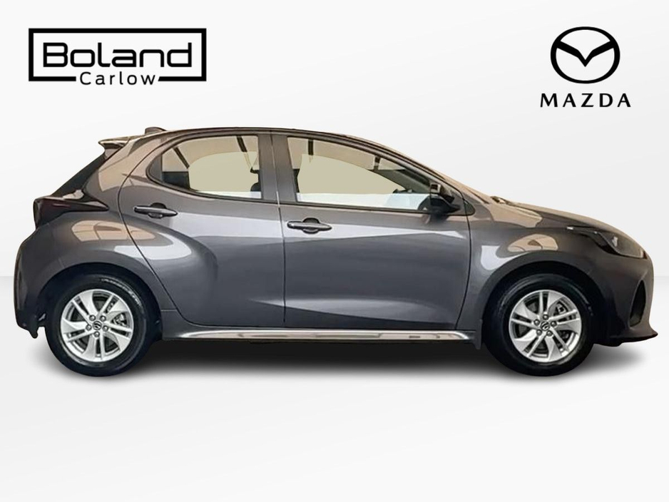 2025 Mazda Mazda2 - image 4