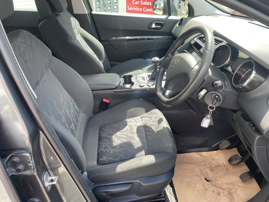 2013 Peugeot 3008 1.6 HDI 112 bhp Active Grip Control €4,995