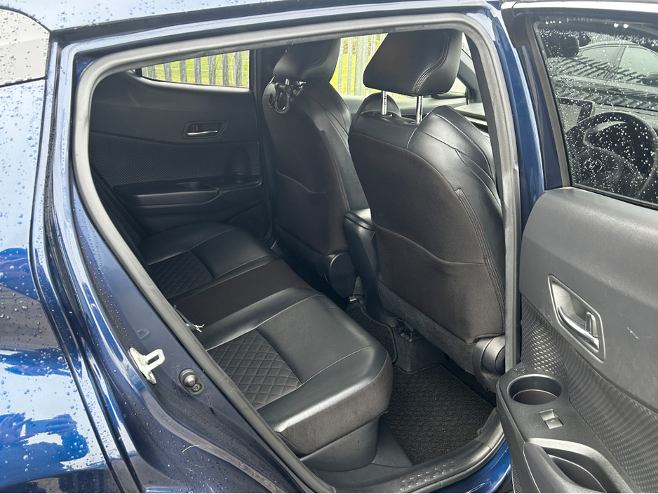 2020 Toyota C-HR Self Charging Hybrid 1.8 €24,995