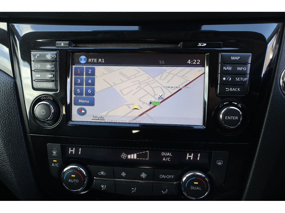 2017 Nissan Qashqai - image 17