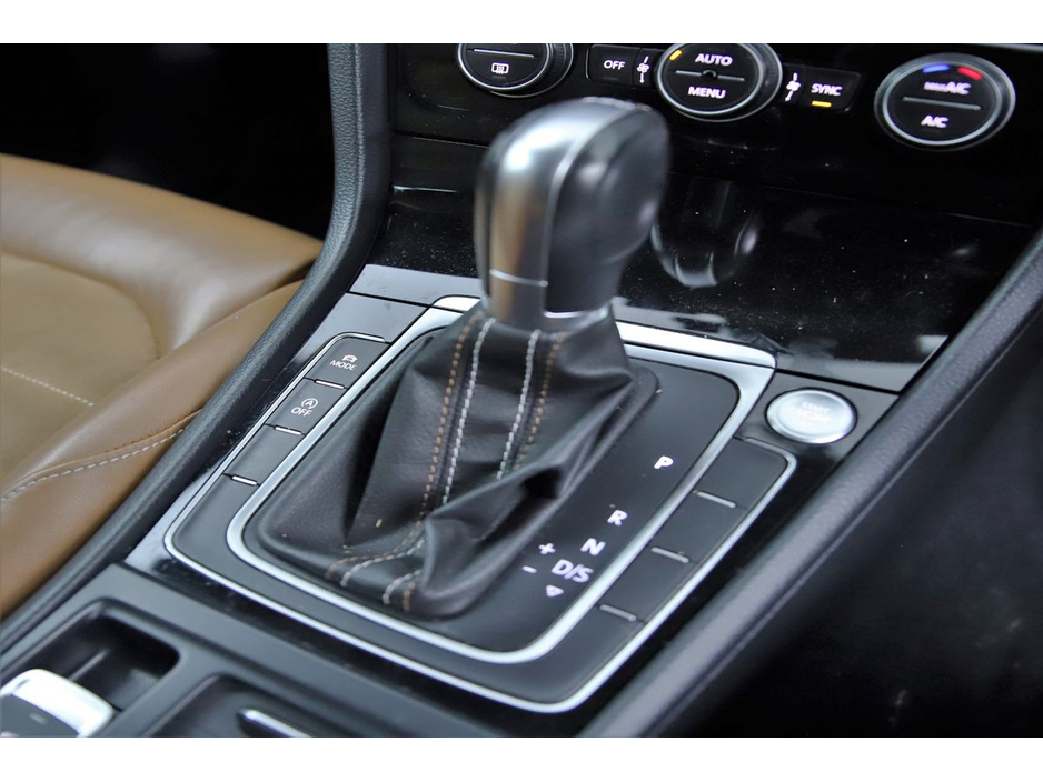 2014 Volkswagen Golf 1.4 TSI DSG 150HP HIGHLINE *FULL BROWN LEATHER*SAT NAV*REVERSE CAM* €13,890