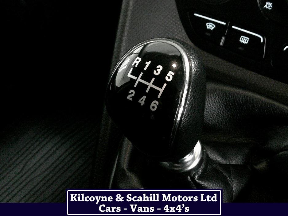 2018 Ford Transit Connect - image 26