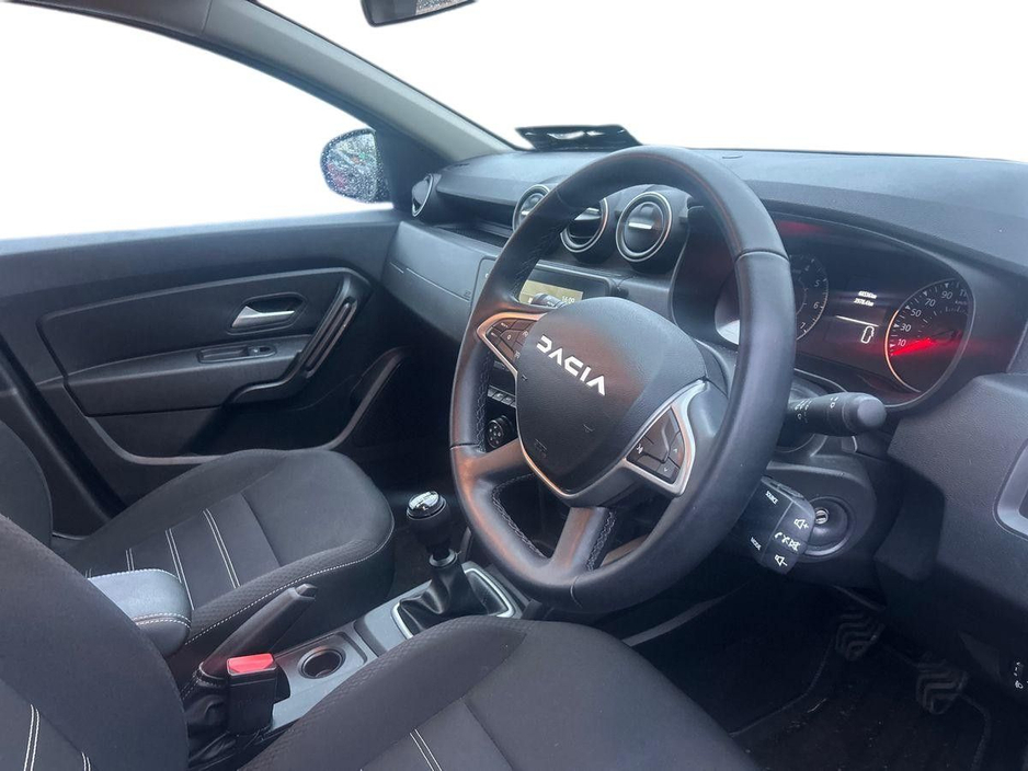 2023 Dacia Duster 1.0 TCe 90 Expression €22,950