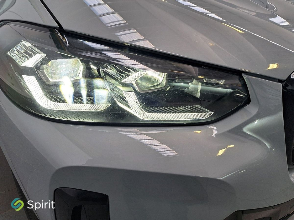 2023 BMW X3 - image 21