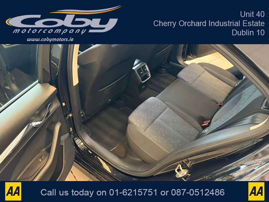 2021 Skoda Octavia - image 19