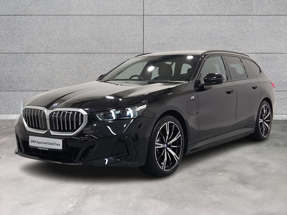 2025 BMW 5 Series 530 E M Sport Auto 530 e M Sport 530 e eDrive 22.1 kWh PHEV 299 184BHP /135 kw Auto Start/Stop