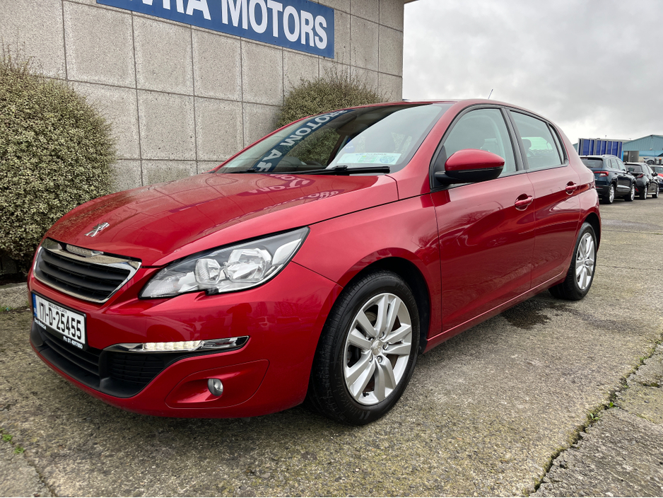 2017 Peugeot 308 - image 5