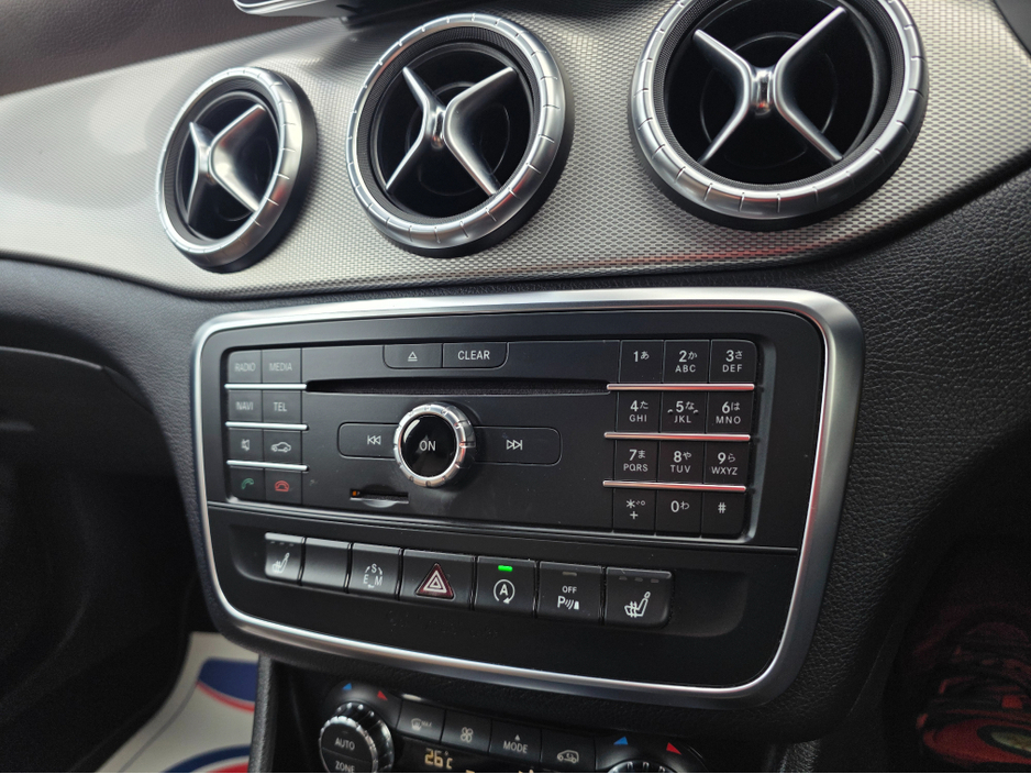 2015 Mercedes-Benz CLA Class - image 17