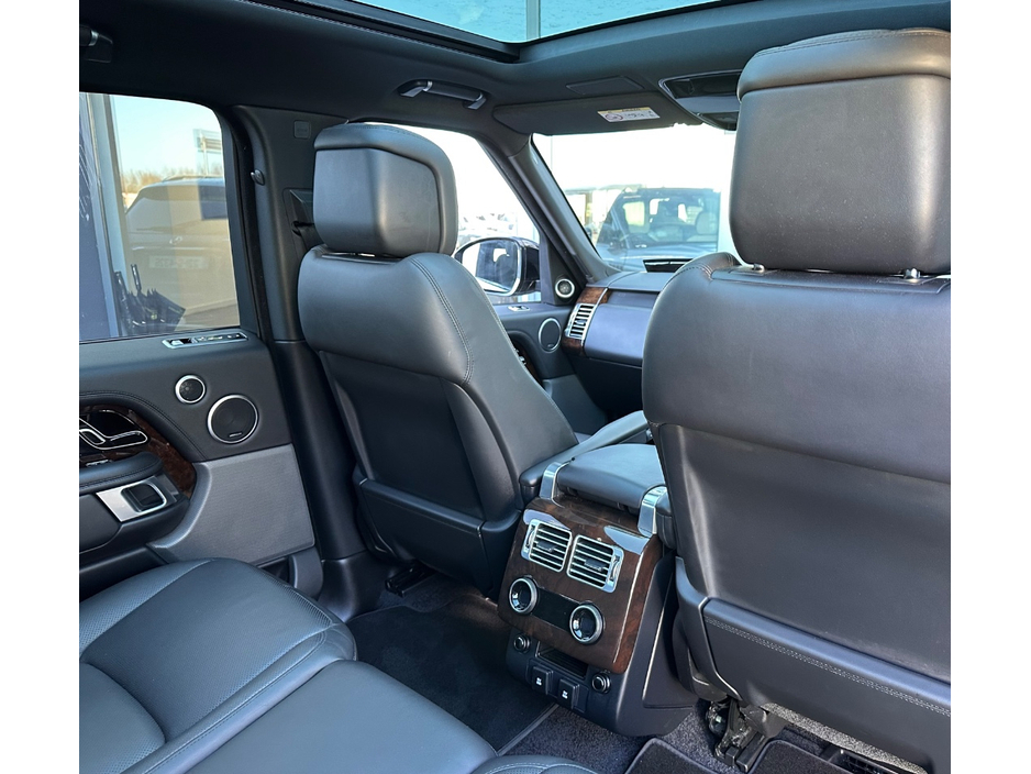 2020 Land Rover Range Rover - image 21