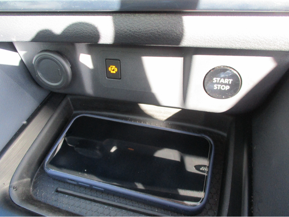 2023 Nissan Qashqai - image 24