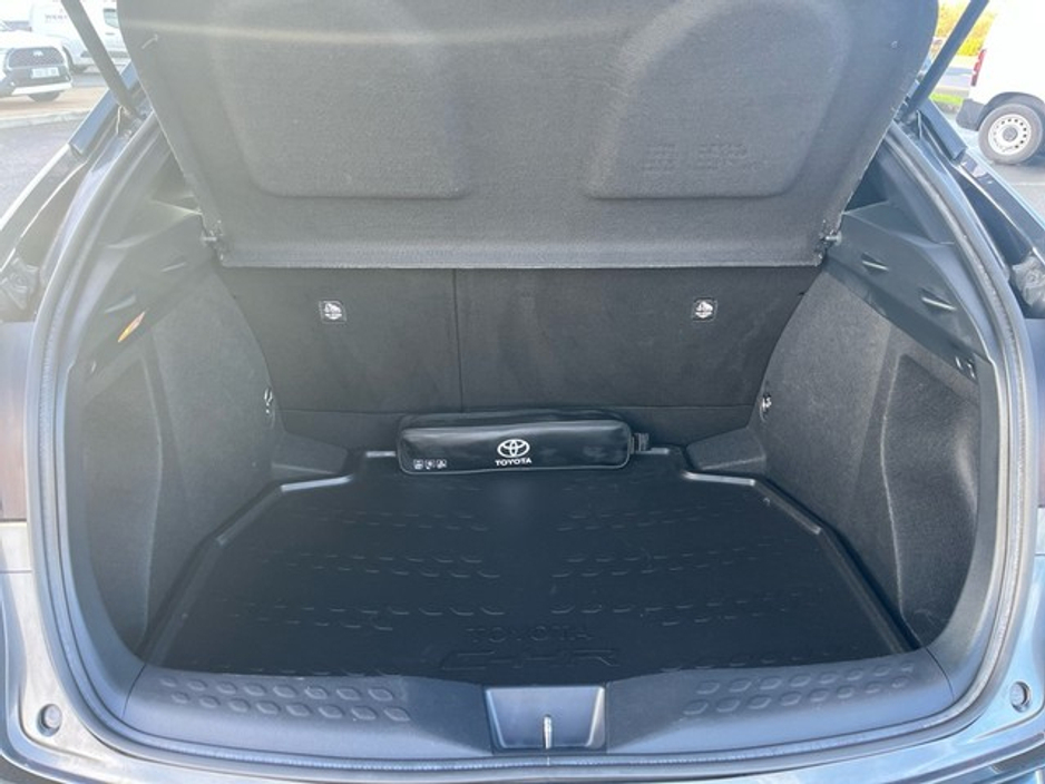 2020 Toyota C-HR 1.8 HYB LUNA SPORT 4 4DR AUTO