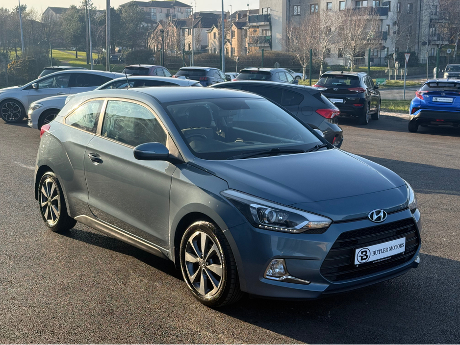 2016 Hyundai i20 - image 17