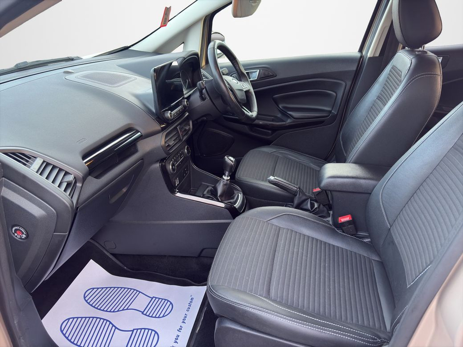 2019 Ford Ecosport - image 11