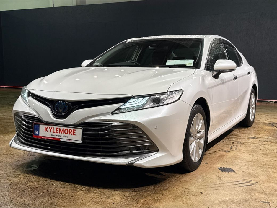 2021 Toyota Camry - image 7