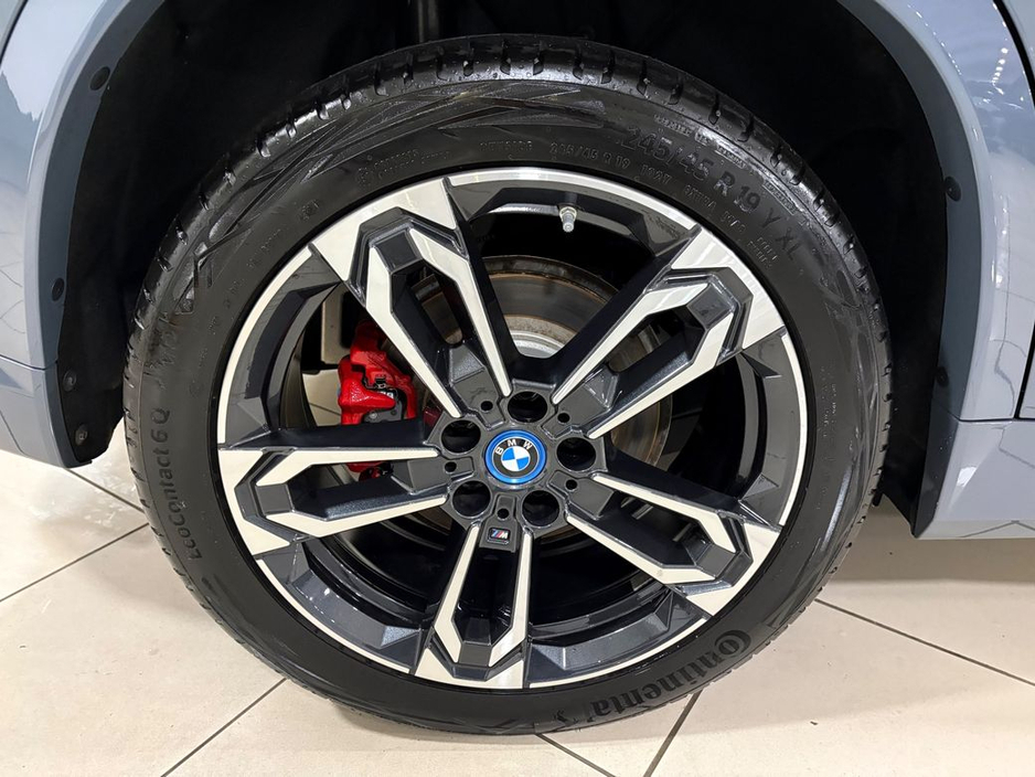 2025 BMW X1 25e M-SPORT PRO X-DRIVE=ONLY 8000 MILES//HUGE SPEC//AS NEW=BMW WARRANTY UNTIL 02/2028=TAILORED FINANCE PACKAGES INCL PCP AVAILABLE=TRADE IN'S WELCOME €52,995