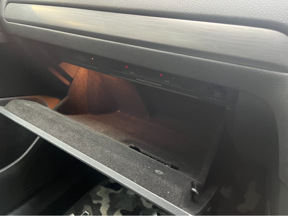 2019 Volkswagen Golf - image 16