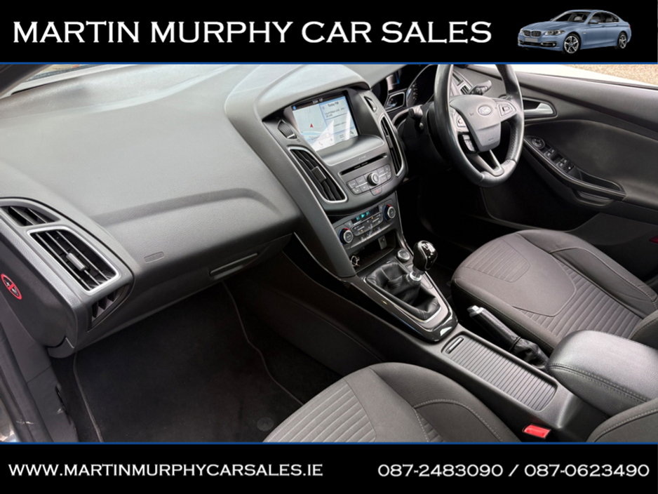 2017 Ford Focus - image 12