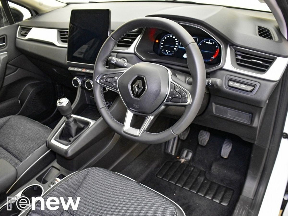 2023 Renault Captur TCe 90 Techno €23,990