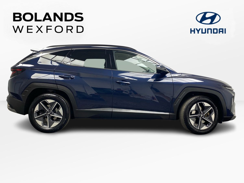 2025 Hyundai Tucson - image 4