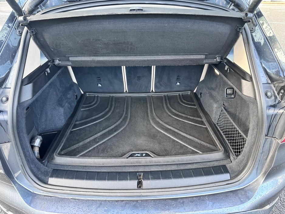 2016 BMW X1 - image 18