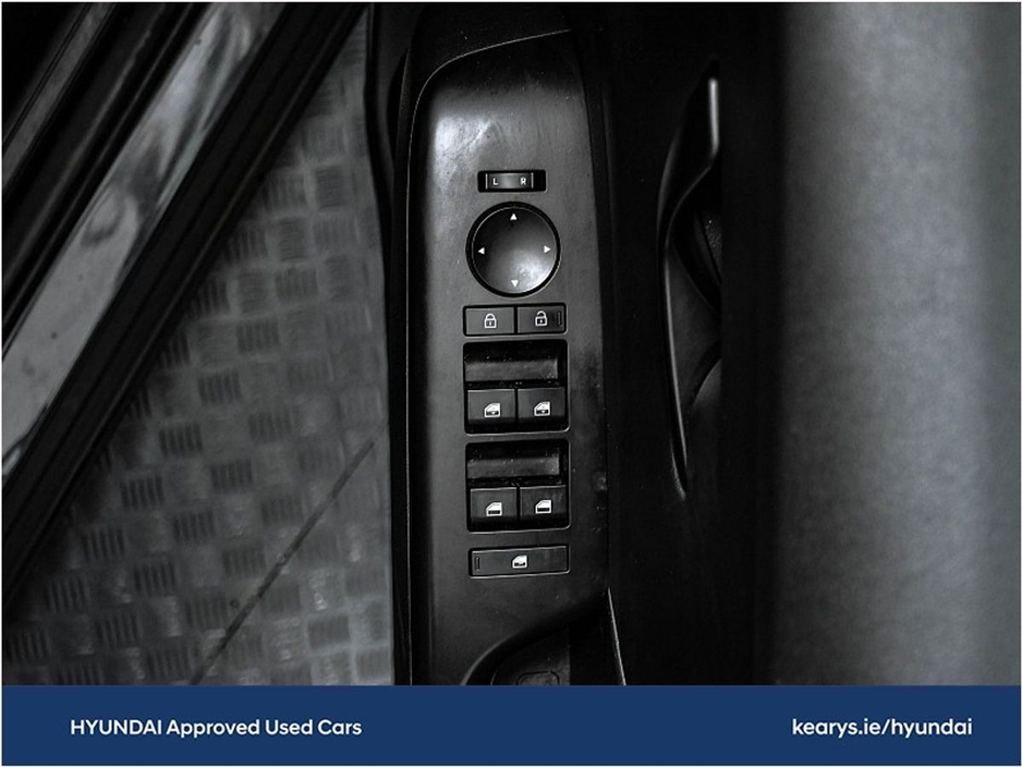 2024 Hyundai Kona 1.0 T-GDI Signature €27,940