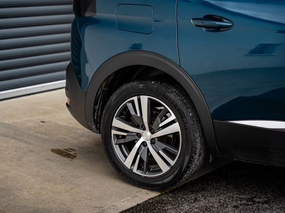 2023 Peugeot 5008 FL Allure 1.5 Blue HDI 130 AUT €34,750