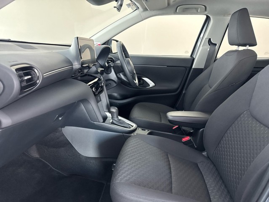 2024 Toyota Yaris Cross HYBRID LUNA €28,950